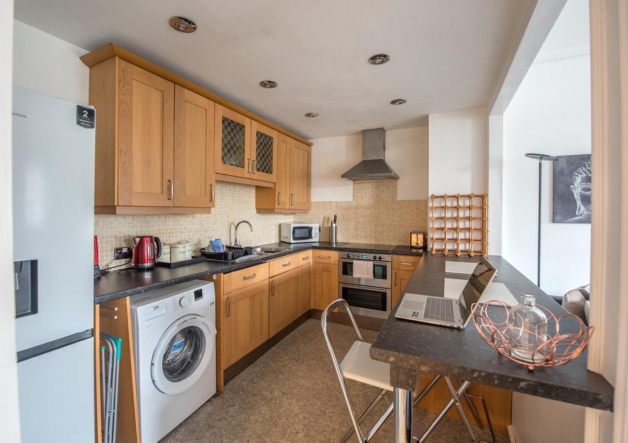 Grosvenor Pad - Lovely 2-Bed Flat - Free On Street Parking บาธ ภายนอก รูปภาพ