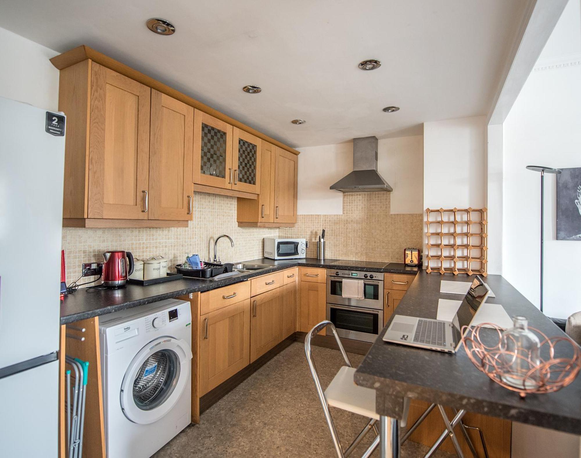 Grosvenor Pad - Lovely 2-Bed Flat - Free On Street Parking บาธ ภายนอก รูปภาพ