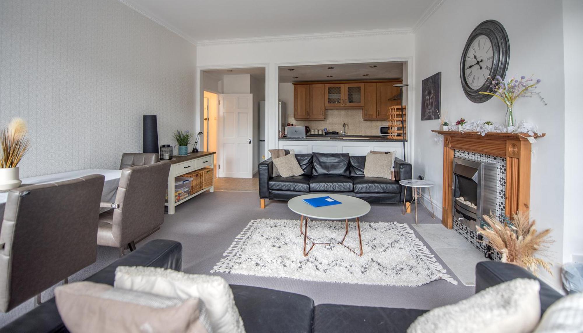 Grosvenor Pad - Lovely 2-Bed Flat - Free On Street Parking บาธ ภายนอก รูปภาพ
